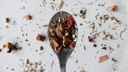 Infusion sommeil : Les meilleures plantes pour mieux dormir